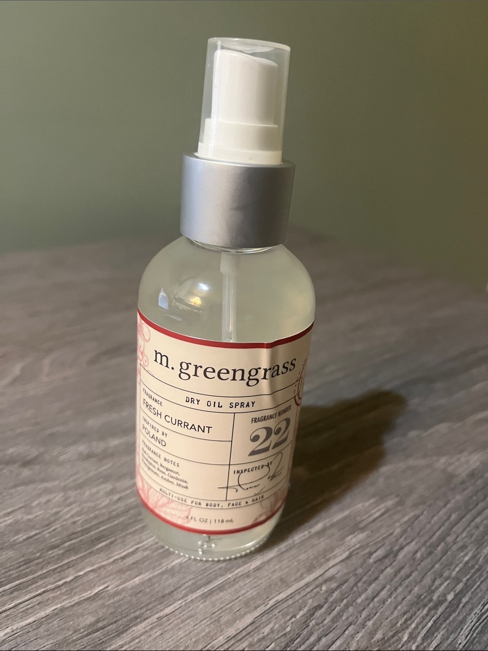 Fresh Currant Dry Oil Spray  4 oz